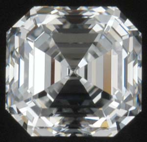 Asscher Cut Diamond (Pronounced ash-er)